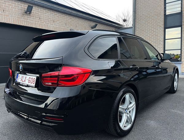 Bmw Serie 3 (G21) TOURING 318D HYBRIDE 150 LOUNGE BVA8