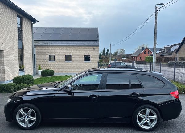 Bmw Serie 3 (G21) TOURING 318D HYBRIDE 150 LOUNGE BVA8