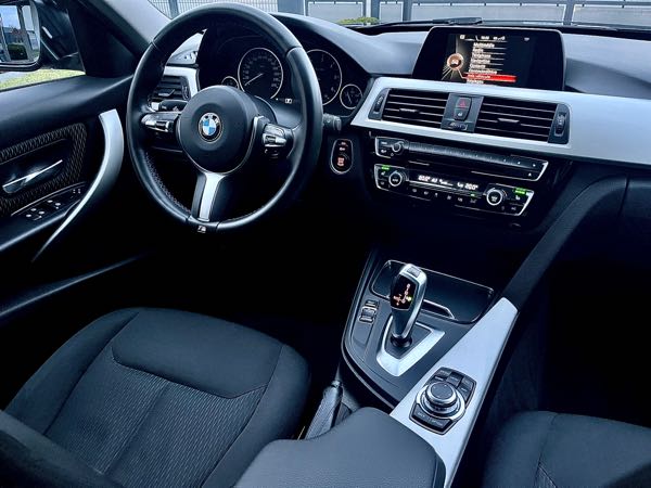 Bmw Serie 3 (G21) TOURING 318D HYBRIDE 150 LOUNGE BVA8
