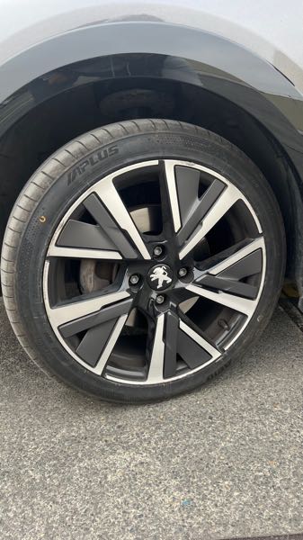 Peugeot 208 II 1.2 PURETECH 100 S&amp;S EAT8 ALLURE PACK