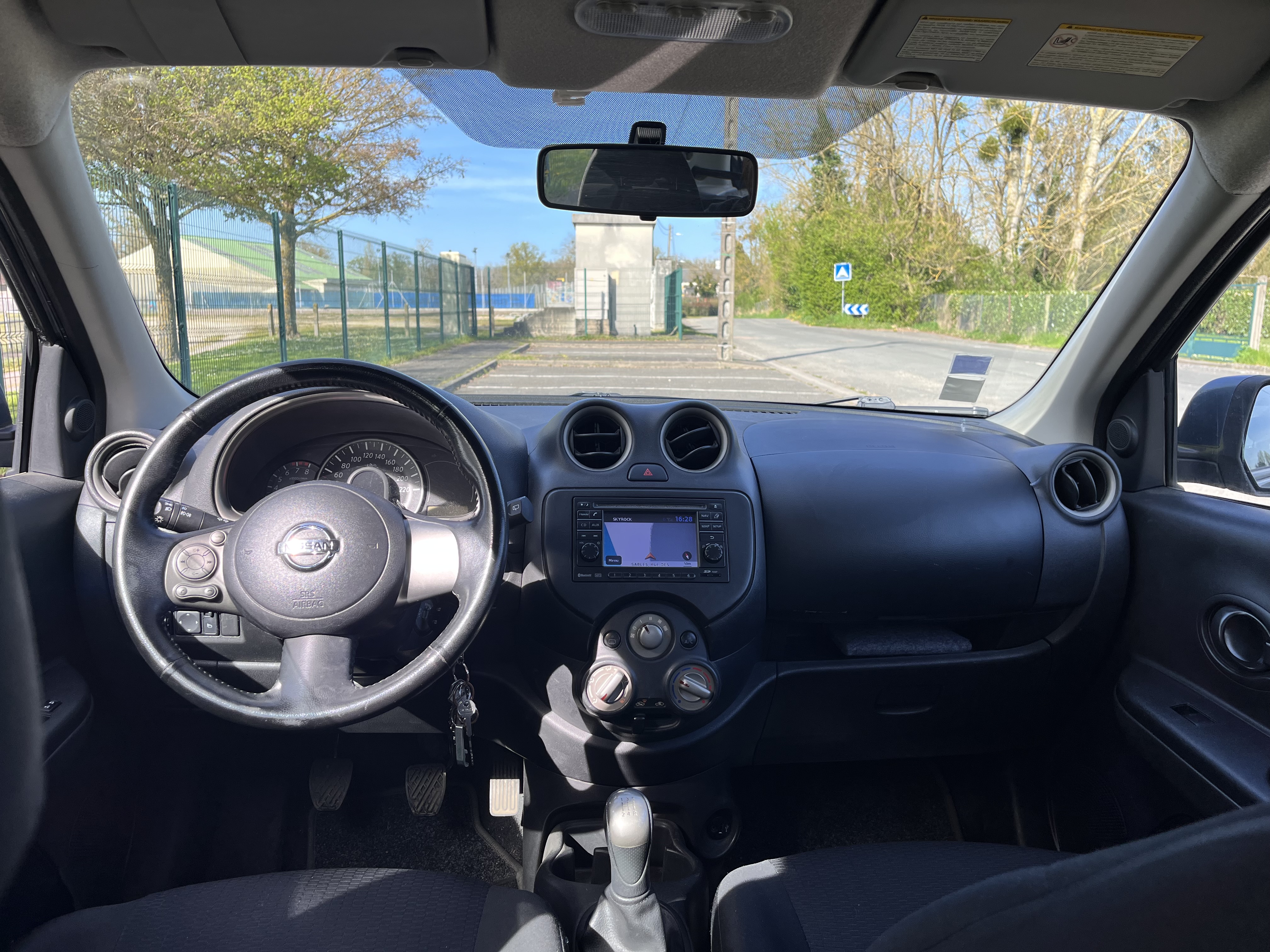 Nissan Micra IV (2) 1.2 80 CONNECT EDITION
