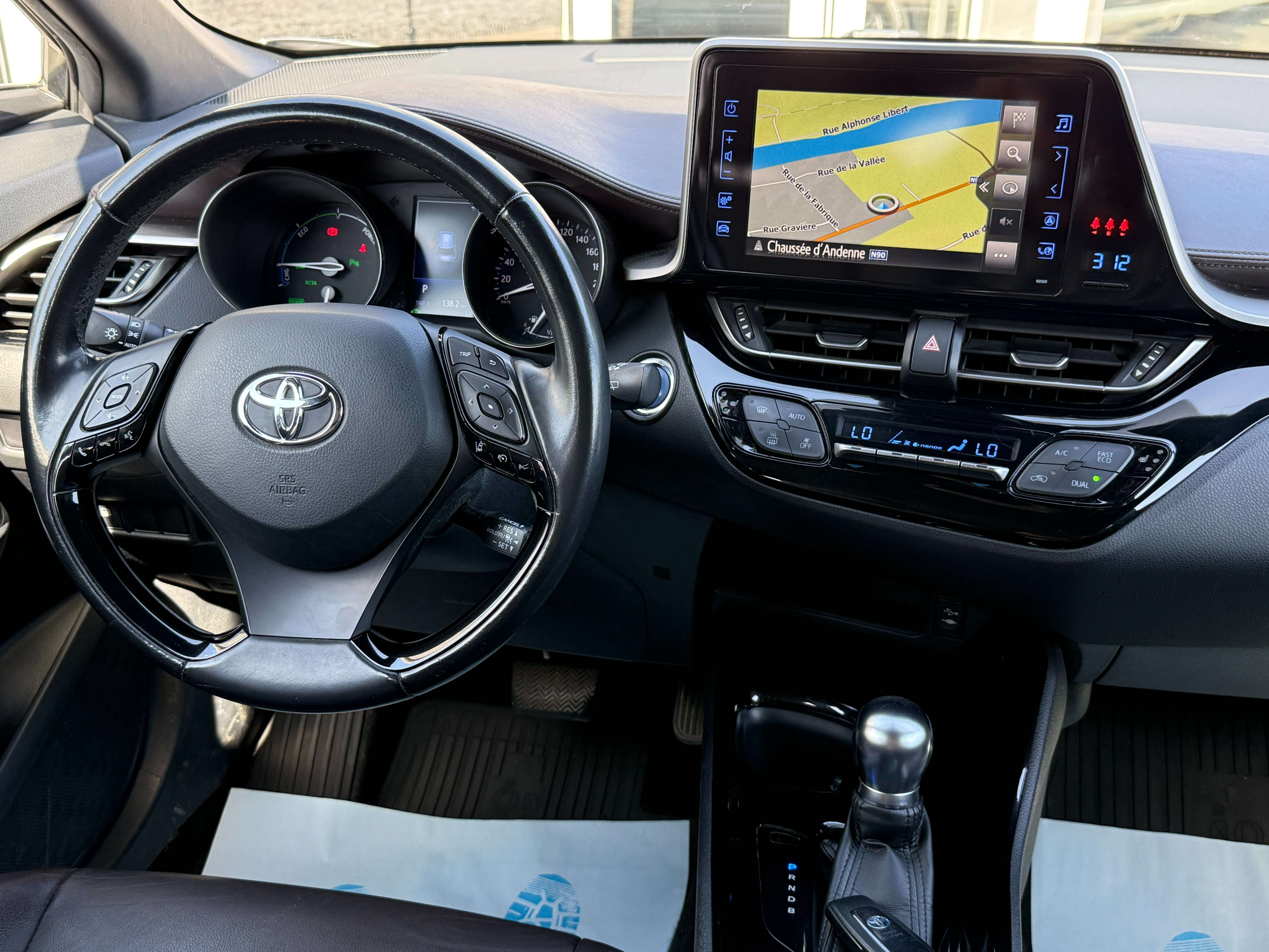 Toyota C-HR 1.8i VVT-i Hybrid*Gps*Camera*Full Led*Garantie 12M