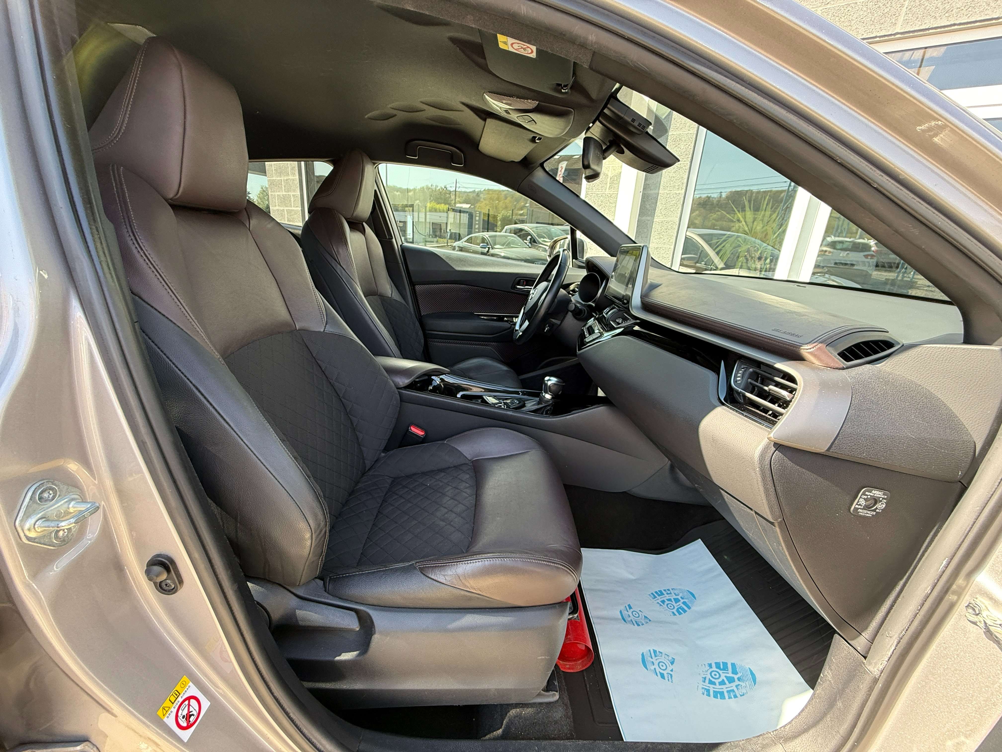 Toyota C-HR 1.8i VVT-i Hybrid*Gps*Camera*Full Led*Garantie 12M