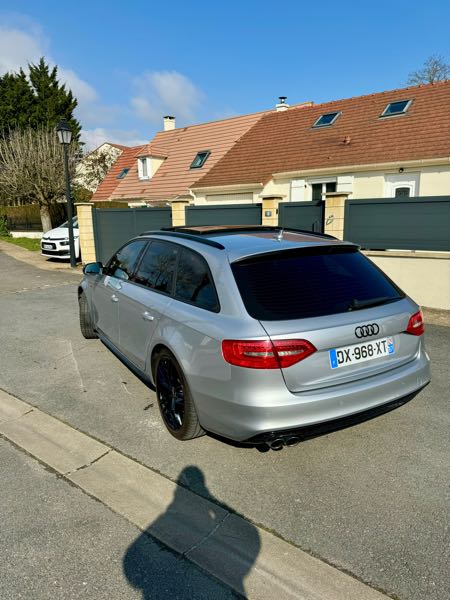 Audi A4 IV (2) AVANT 2.0 TDI 177 S LINE QUATTRO S TRONIC