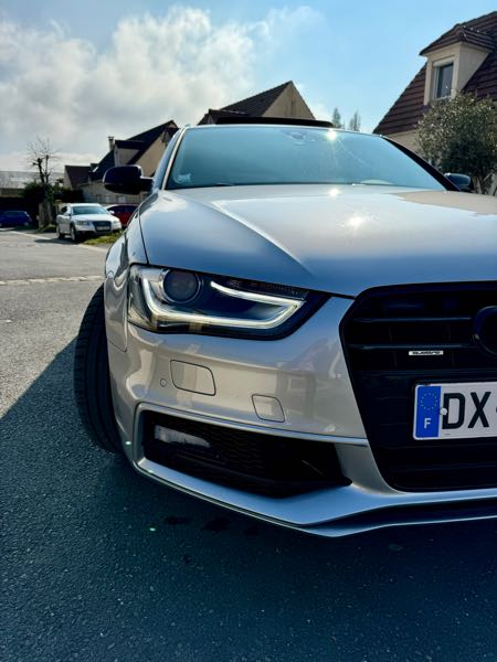 Audi A4 IV (2) AVANT 2.0 TDI 177 S LINE QUATTRO S TRONIC