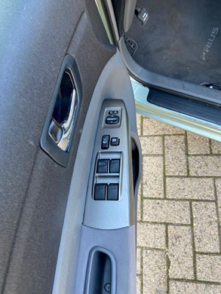 Toyota Prius 12M garantie/AUTOMAAT/Toyota Prius/2009/98000/1.5i/OHB