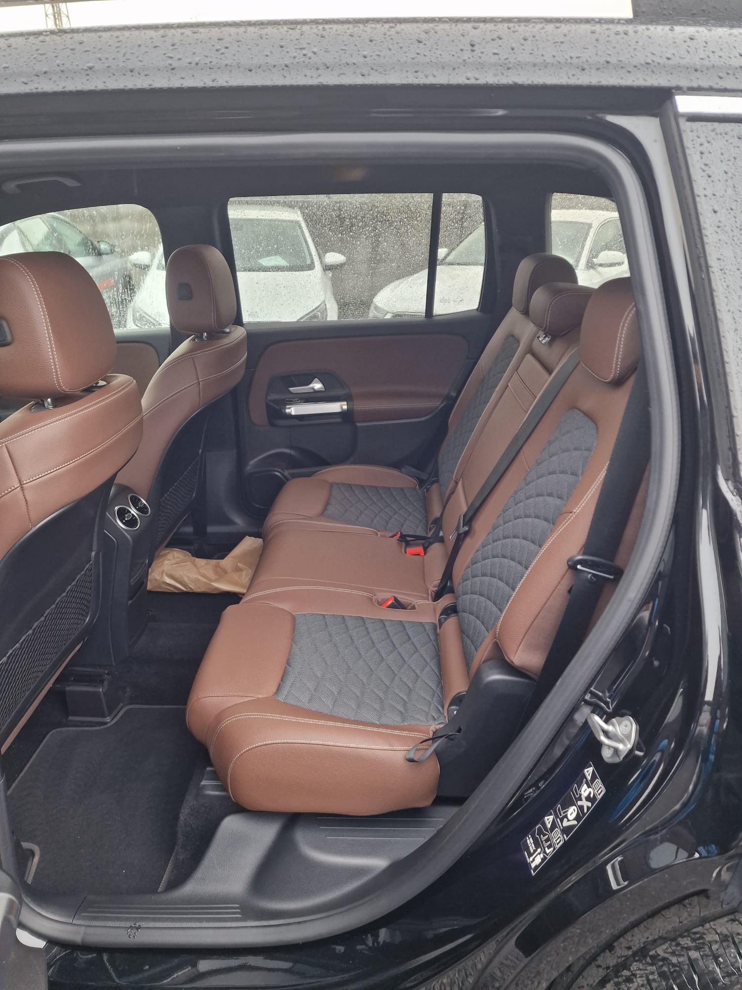 Mercedes-Benz Glb 200 D BUSINESS LINE