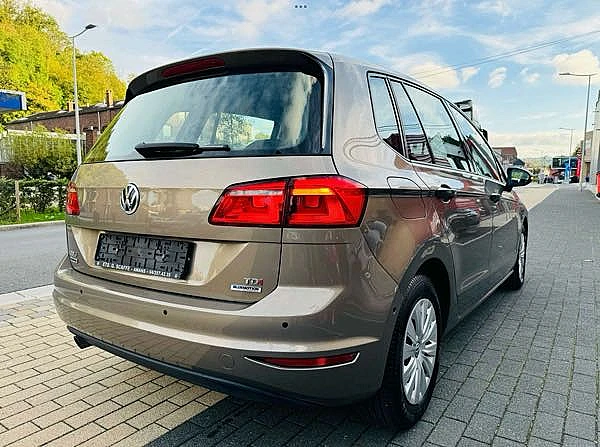 Used Volkswagen Golf Sportsvan TDI 110 BLUEMOTION TECHNOLOGY