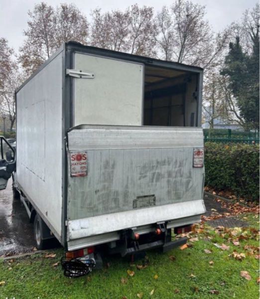 Ford Transit Ford transit 20m3 + hayon d’hollandia et capucine 3m3