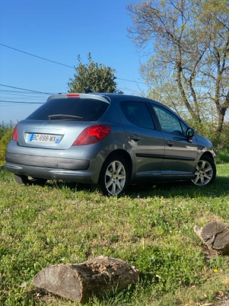 Peugeot 207 1.6 HDI 16V 90 TRENDY 5P