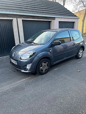 Renault Twingo II (2) 1.5 DCI 85 DYNAMIQUE EURO5 ECO2