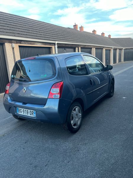 Renault Twingo II (2) 1.5 DCI 85 DYNAMIQUE EURO5 ECO2