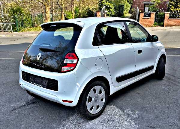 Renault Twingo III 1.0 SCE 70 STOP &amp; START INTENS