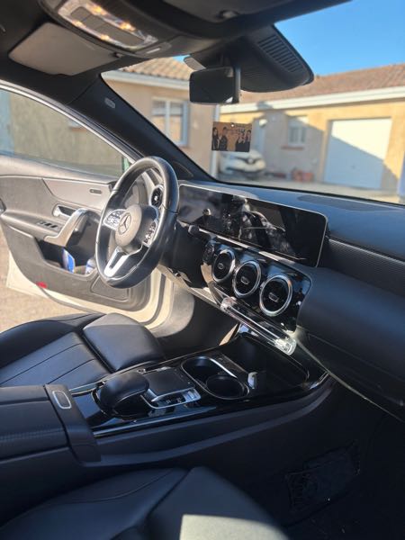 Mercedes-Benz Classe A III (2) 220 SENSATION 4MATIC 7G-DCT