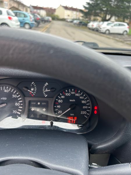 Renault Clio III 1.2 60 AUTHENTIQUE 5P