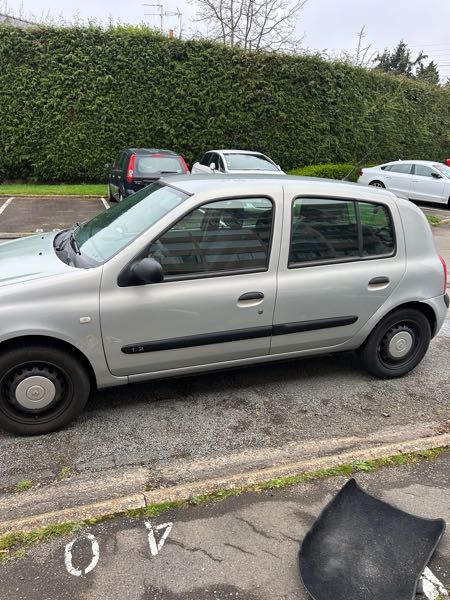 Renault Clio III 1.2 60 AUTHENTIQUE 5P