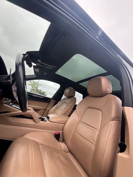 Porsche Cayenne Porsche-Cayenne 2019 e-hybride V6 462cv
