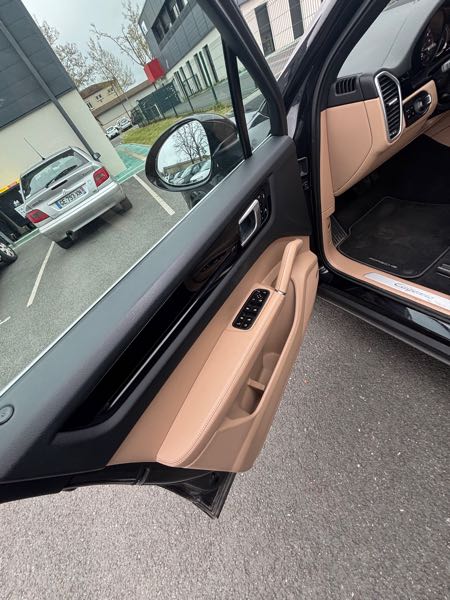 Porsche Cayenne Porsche-Cayenne 2019 e-hybride V6 462cv