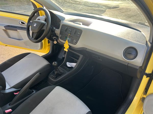 Seat Mii 1.0 75 MII BY COSMOPOLITAN 3P