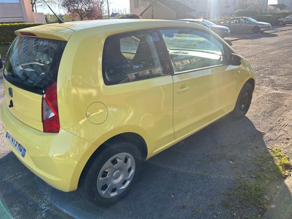 Seat Mii 1.0 75 MII BY COSMOPOLITAN 3P