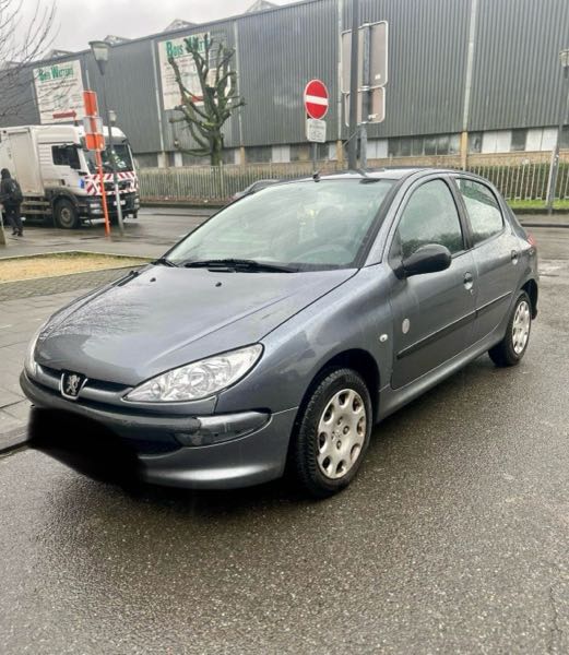 Peugeot 206 (2) 1.4 PACK LIMITED 5P