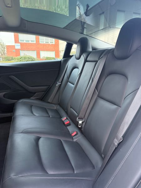 Tesla Model 3 Tesla Model 3 SR+