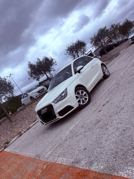 Audi A1 1.2 TFSI 86 BUSINESS LINE