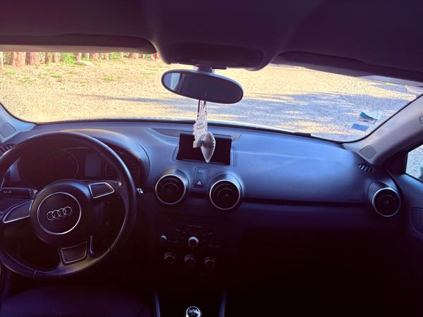 Audi A1 1.2 TFSI 86 BUSINESS LINE