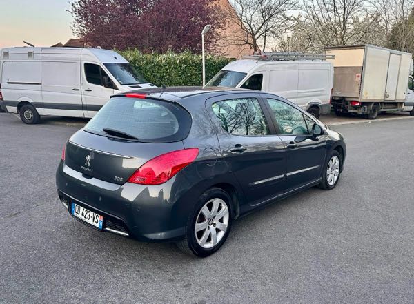 Peugeot 308 II 1.6 HDI 92 FAP ALLURE