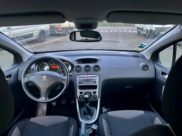 Peugeot 308 II 1.6 HDI 92 FAP ALLURE