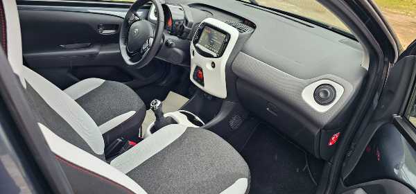 Citroen C1 II 1.0 VTI 72 S&amp;S 4CV SHINE 5P