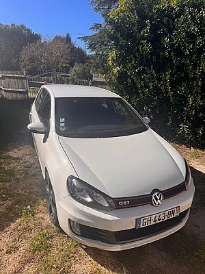 Volkswagen Golf VI 2.0 T 210 GTI 5P