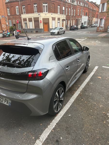 Peugeot 208 II 1.2 PURETECH 75 S&amp;S ACTIVE