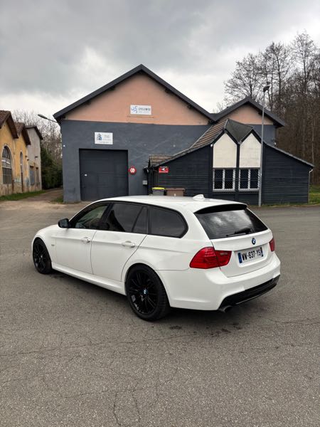 Bmw Serie 3 (E91) TOURING 318I 143 SPORT DESIGN