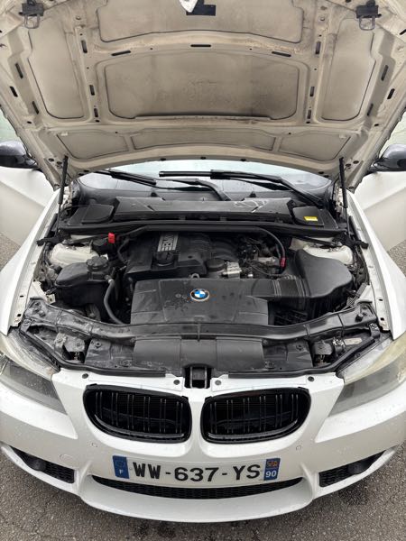 Bmw Serie 3 (E91) TOURING 318I 143 SPORT DESIGN