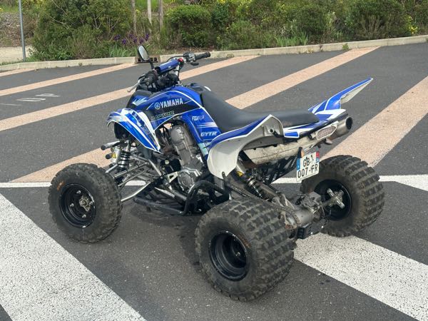 YAMAHA YFM R RAPTOR