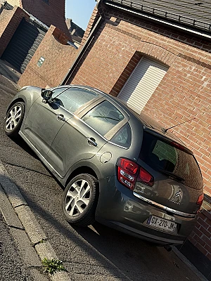 Citroen C3 II (2) 1.6 E-HDI 90 EXCLUSIVE