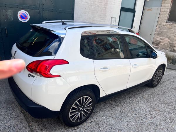Peugeot 2008 1.6 E-HDI 92 ACTIVE