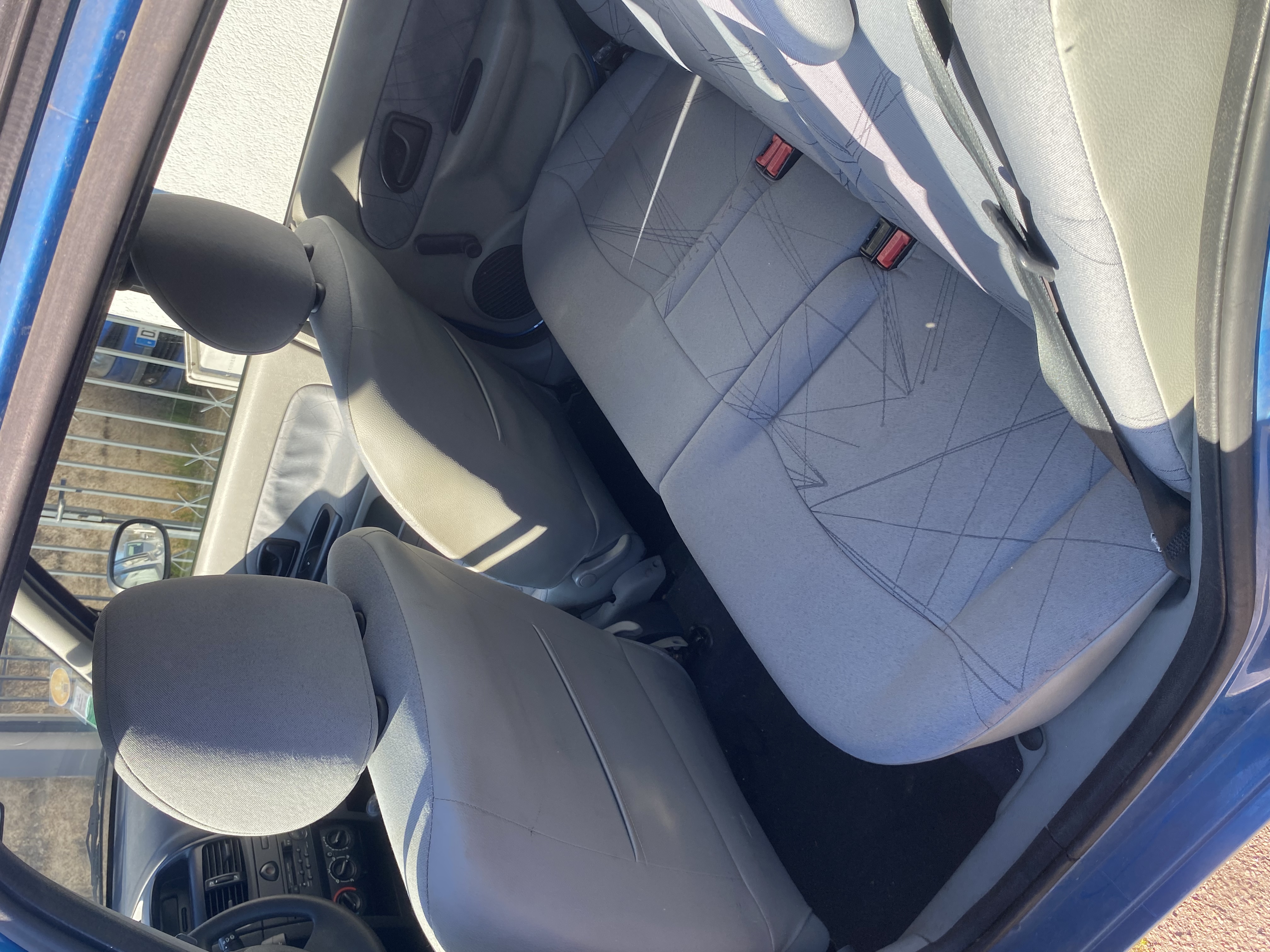 Renault Clio II (2) 1.2 EXPRESSION 5P