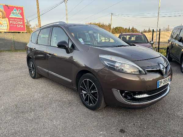 Renault Grand Scenic III (3) 1.2 TCE 130 ENERGY BOSE EDITION 7PL