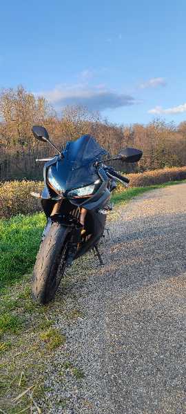 HONDA CB R ABS