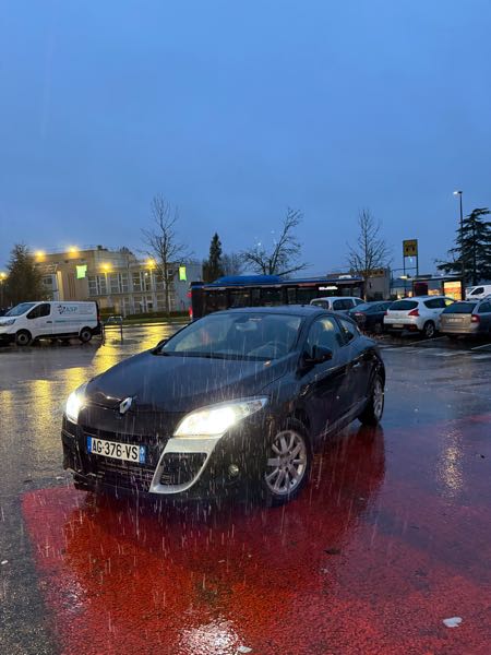 Renault Megane III COUPE 1.5 DCI 105