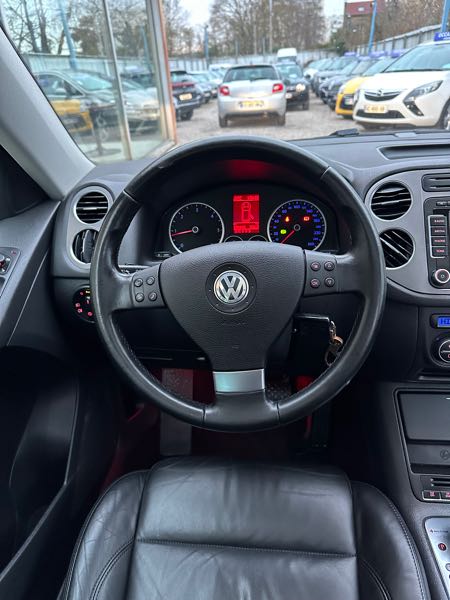 Volkswagen Tiguan (2) 2.0 TDI 140 BLUEMOTION TECHNOLOGY CARAT 4MOTION DSG7