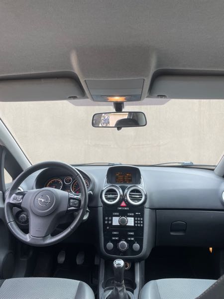 Opel Corsa IV (2) 1.3 CDTI 75 FAP COOL LINE 5P