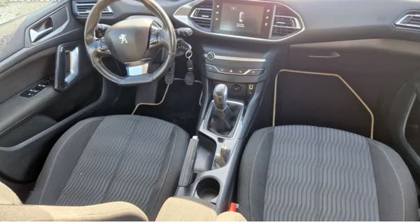 Peugeot 308 ph2 1.2l vti 85ch 4cv pack clim 2014