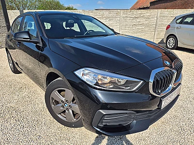 BMW 116 dA// FULL CARNET//CARPLAY/GPS/USB/GARANTIE 12M