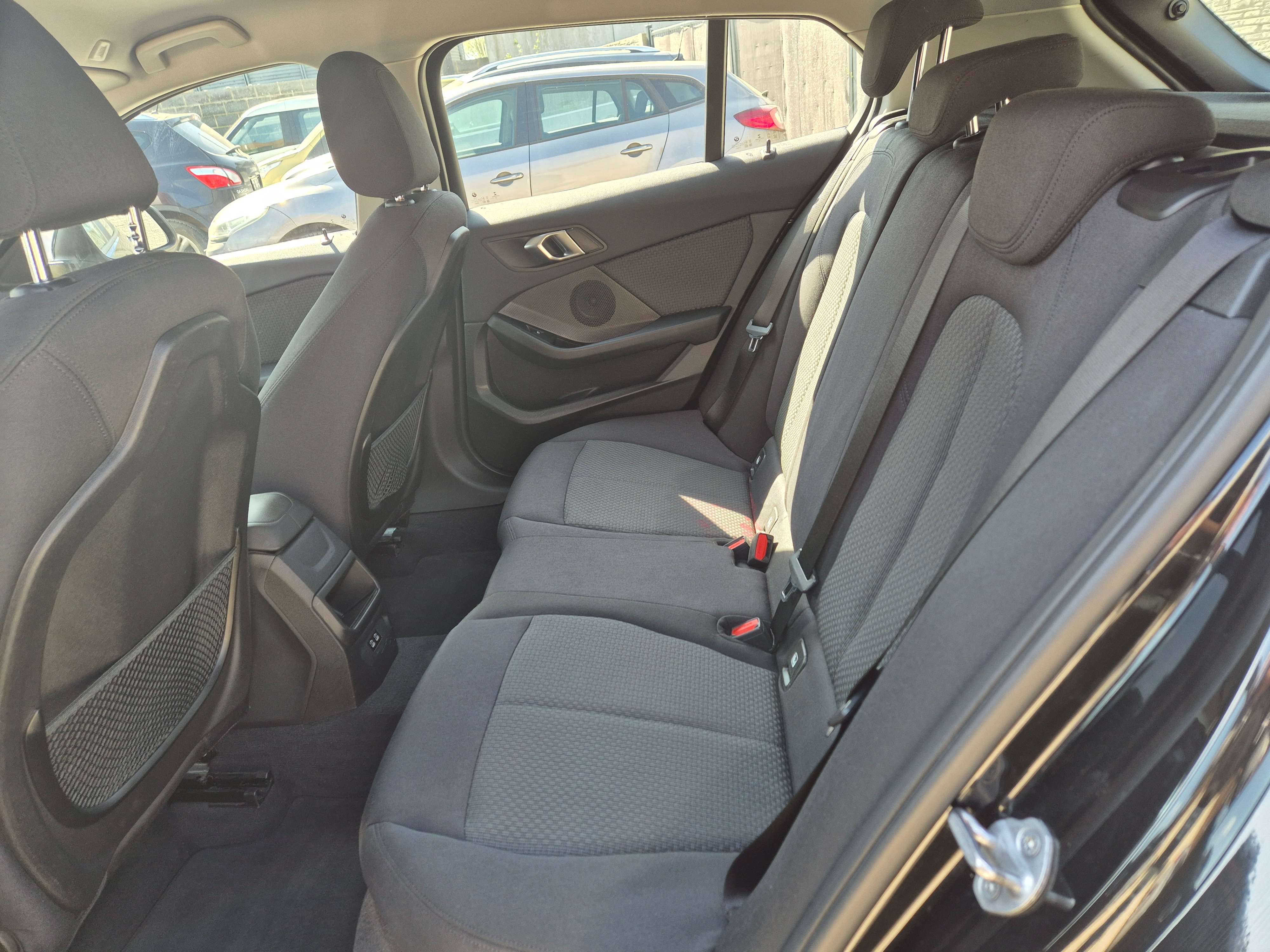 BMW 116 dA// FULL CARNET//CARPLAY/GPS/USB/GARANTIE 12M
