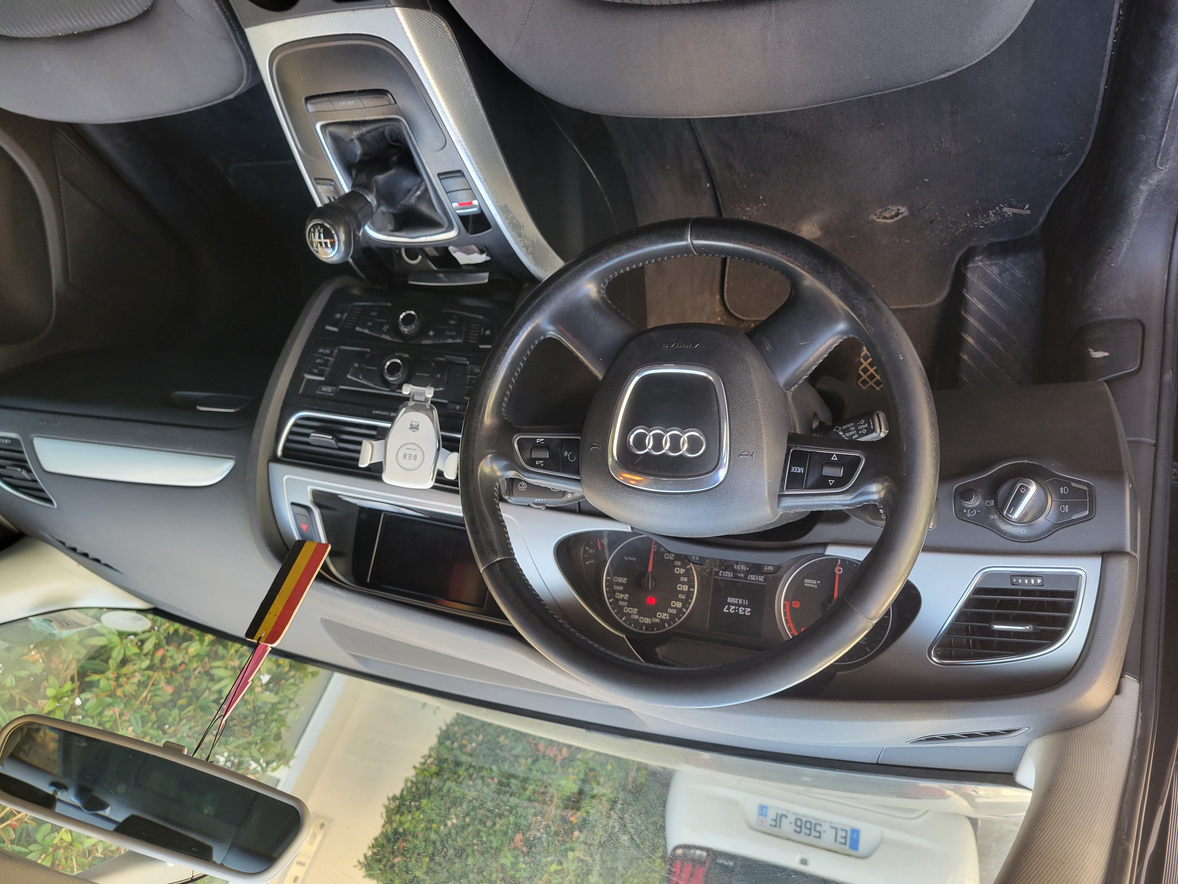 Audi A4 IV (2) 2.0 TDI 120 AMBIENTE