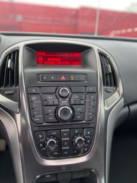 Opel Astra IV (2) 2.0 CDTI 165 FAP COSMO BVA