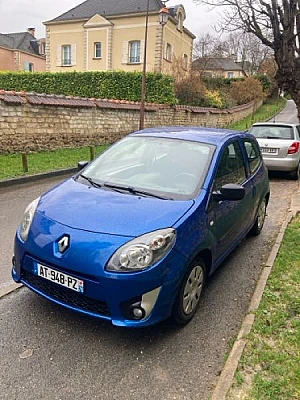 Renault Twingo II (2) 1.2 LEV 16V 75 EXPRESSION ECO2